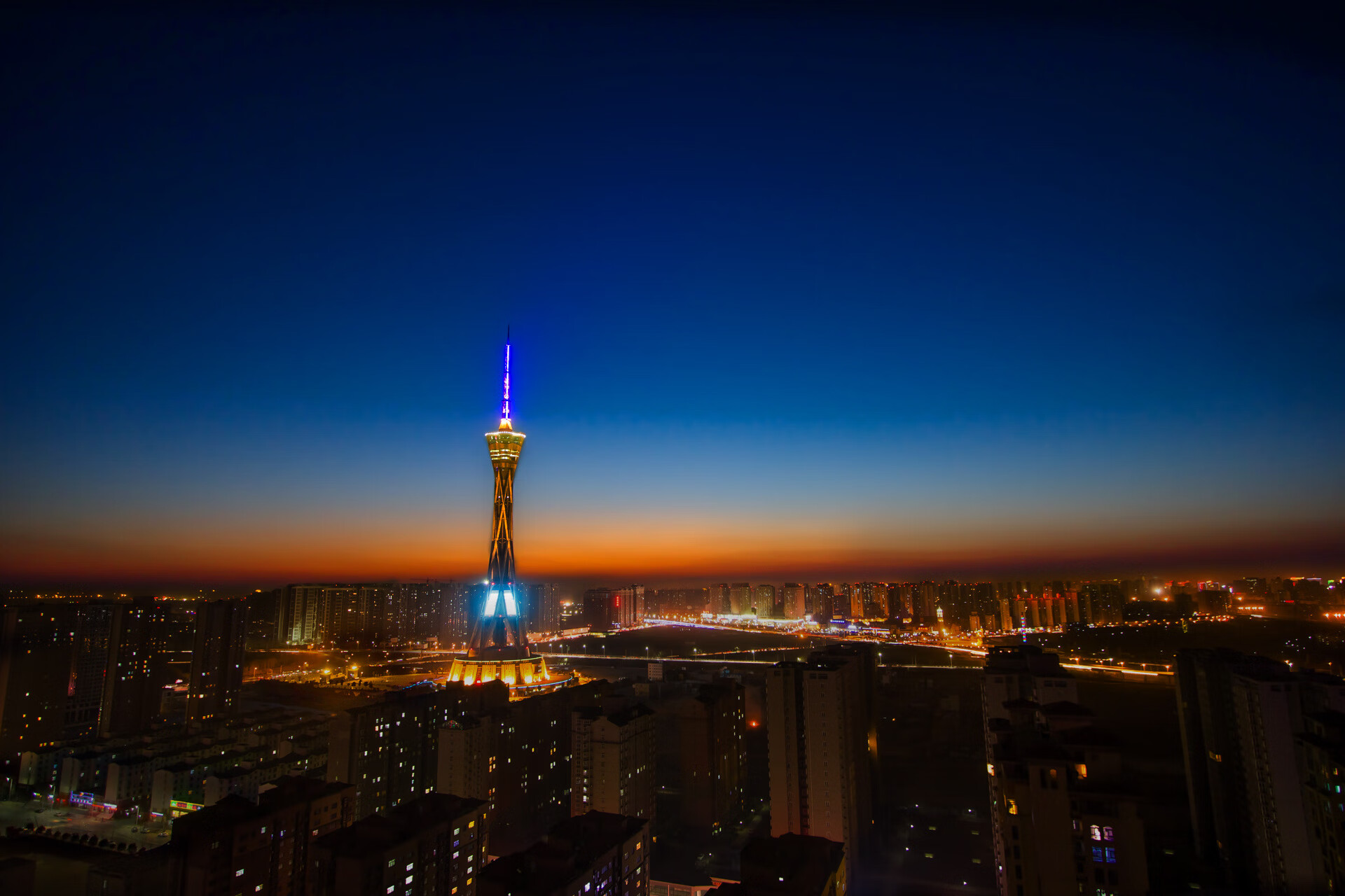 爱游戏入口-跳水技术全面吉尔吉斯斯坦稳步提升，吉尔吉斯斯坦河流